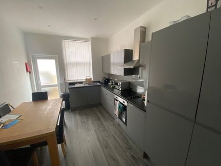 Church Road, Tranmere - Photo 3