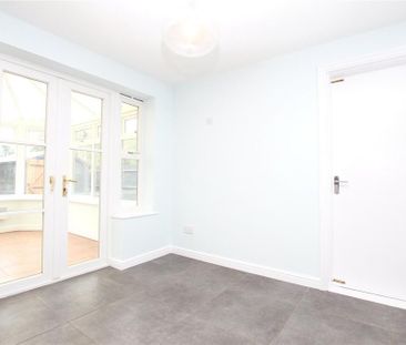 4 bedroom detached house to rent - Photo 1