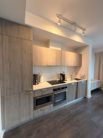 For Lease - 50 Charles Street Unit# 604, Toronto, Ontario - Photo 4