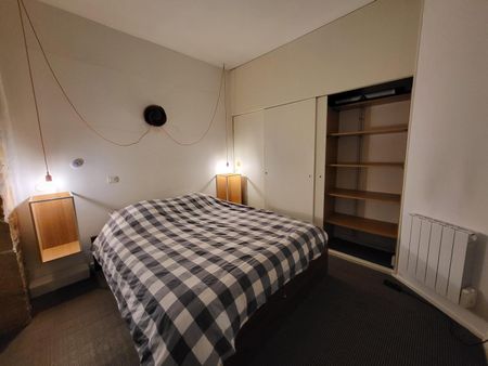 Location Appartement 3 pièces 66m² LYON 6ème - Photo 5