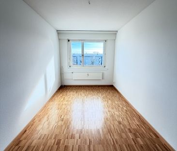 5 Zimmer-Wohnung in Volketswil mieten - Foto 1