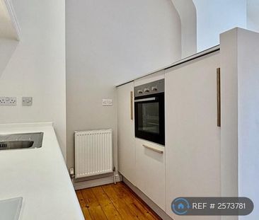 1 bedroom flat to rent - Photo 6