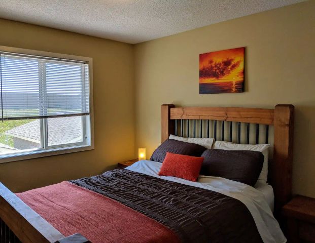 Private Furnished Clean & Cozy single Occupancy Bedroom for Rent — 1 Bedroom Room For Rent - Photo 1