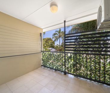 Top-Floor Living in a Boutique Complex – Walk to Scarborough Seasid... - Photo 4