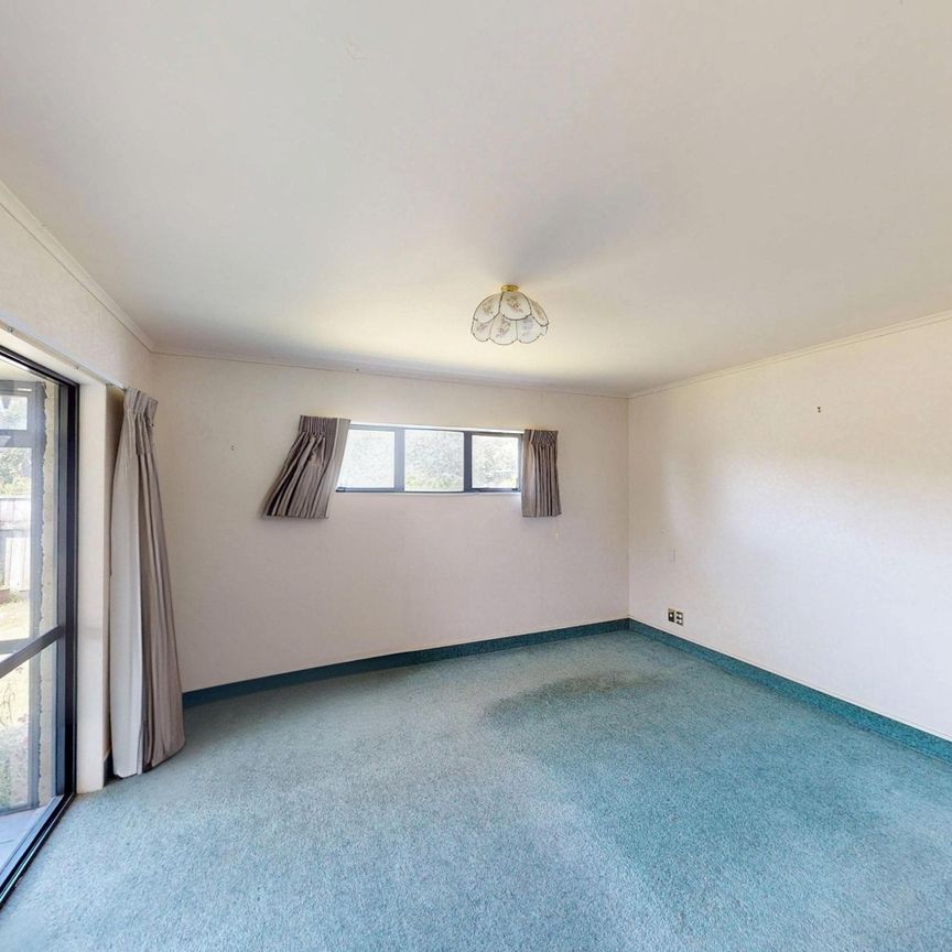 Springvale - 3 Bedrooms - Photo 1