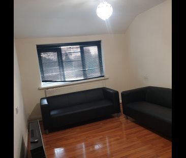 1 Bed Maisonette, Washwood Heath, B8 - Photo 5