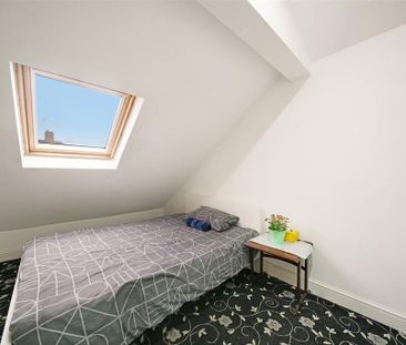 2 bedroom maisonette to rent - Photo 5