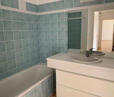 Location Appartement 3 pièces 70m² - Photo 4