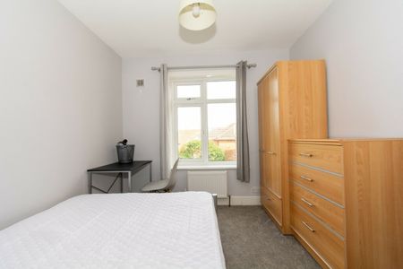 2 Bed Student Apartment on Kemp Road A - Photo 5