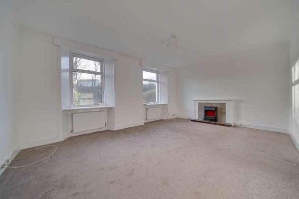 Easwald Bank, Kilbarchan, PA10 - Photo 1