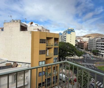 Santa Cruz De Tenerife - Photo 2