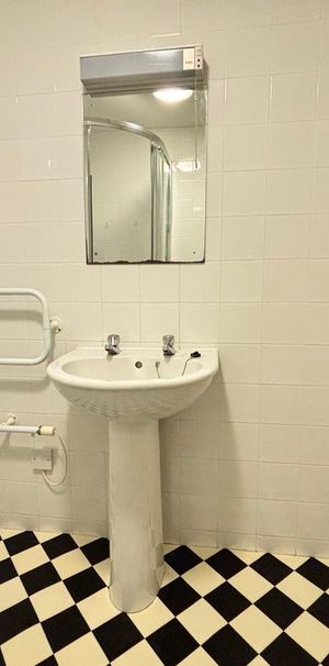 Mill Road, Cambridge - Photo 1