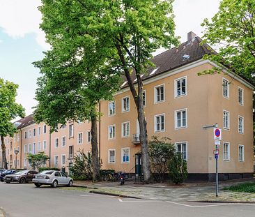 Gemütliches Wohnen mit dieser 3-Zimmer-Wohnung im Zentrum von Wolfsburg // 1.OG links - Photo 1