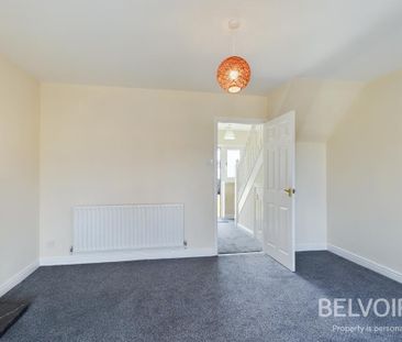 2 bedroom terraced house to rent - Photo 2