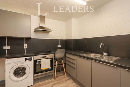 2 bedroom apartment to rent Phoenix Court, 133 Rockingham Street, Sheffield, S1 - Photo 5