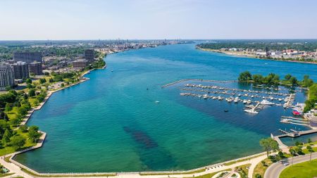 For Lease - 182 Front Street Unit# Upper, Sarnia, Ontario - Photo 3