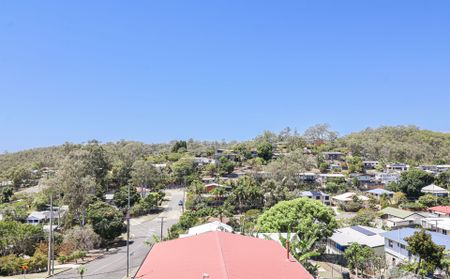 A HIDDEN GEM IN WEST GLADSTONE - STUNNING VIEWS, UNMATCHED CHARACTER! - Photo 5