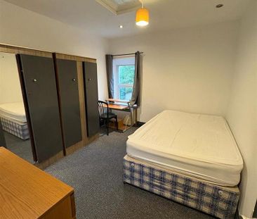 4 bedroom private hall to rent - Photo 6