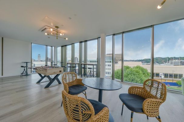 Studio to rent - Photo 1