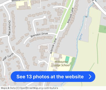 Arbrook Lane, Esher, KT10 - Photo 1