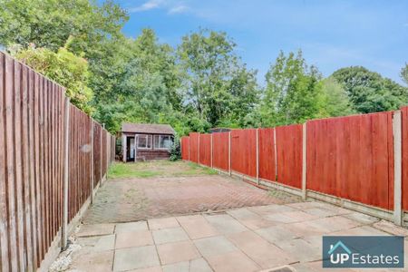 2 bedroom end of terrace house to rent - Photo 2