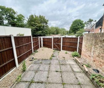 Windsor Road, Wraysbury, TW19 - Photo 5