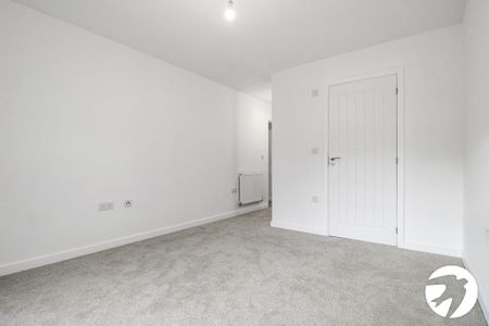 3 bedroom detached house to rent - Photo 4