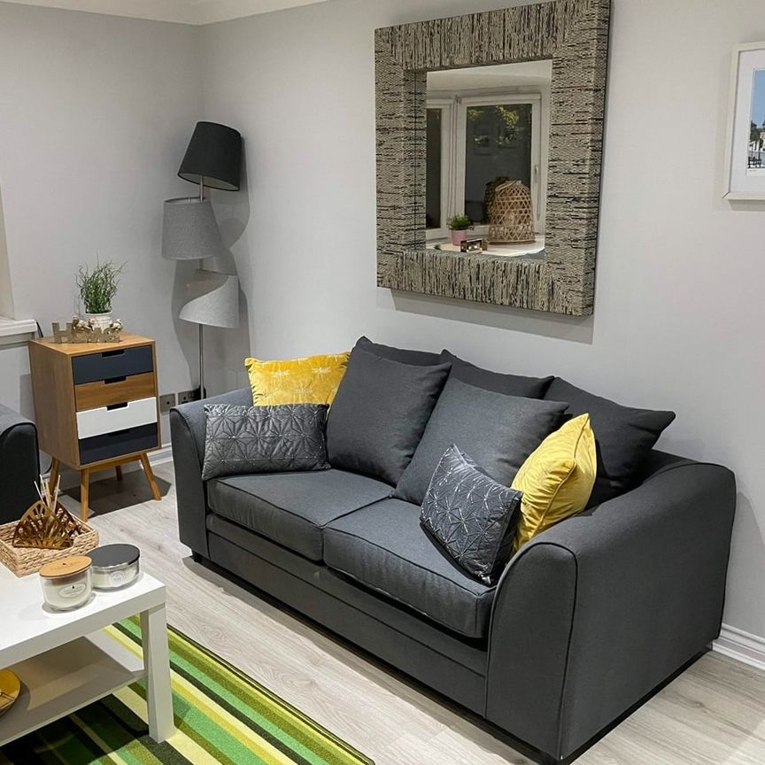 2 Bed Flat, Lancefield Quay, G3 - Photo 1