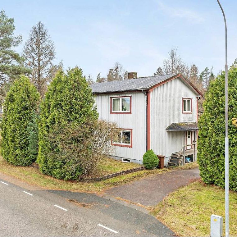 Brännövägen, Kinnared - Photo 1