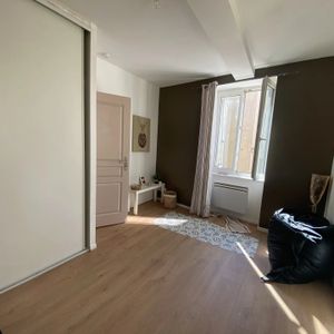 Location Appartement 1 pièce 26m² VALENCE 26000 - Photo 2