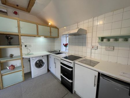 Studio to rent - Photo 4