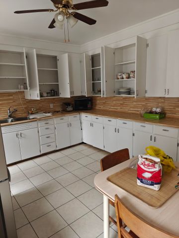 For Lease - 374 Central Park Boulevard Unit# Room #9, Oshawa, Ontario - Photo 4