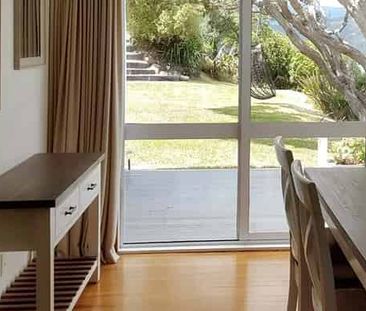 SPECTACULAR SURROUNDS. SPECTACULAR VIEWS: - Photo 5