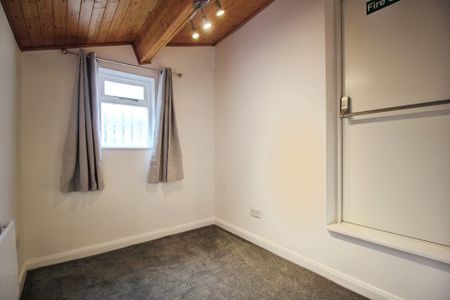 Lower Bridge Street, Chester, Cheshire - Photo 4