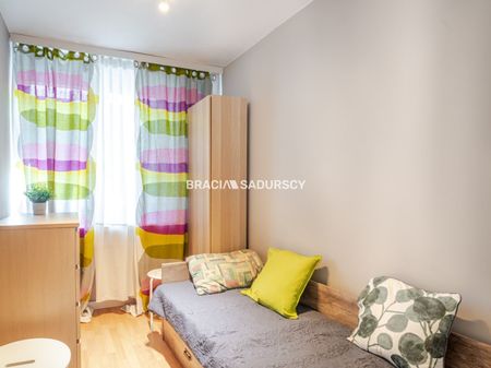 62 m², 4 pokoje, balkon, cisza i zieleń przy lesie - Zdjęcie 4