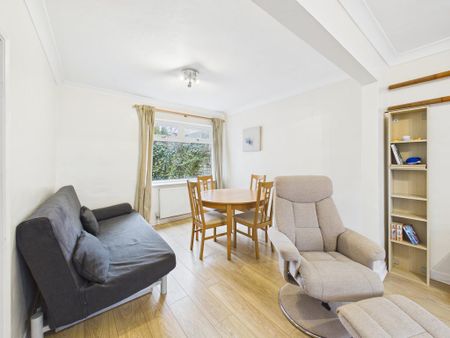 2 bedroom terraced house to rent - Photo 2