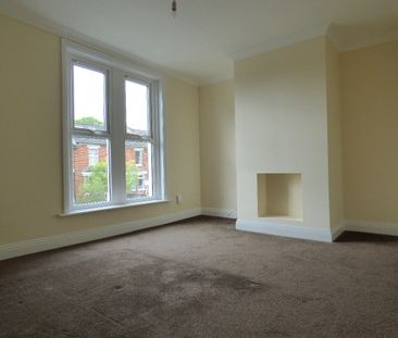 3 bedroom house to rent St. Marys Road, Bishopstoke, Eastleigh, SO50 - Photo 1
