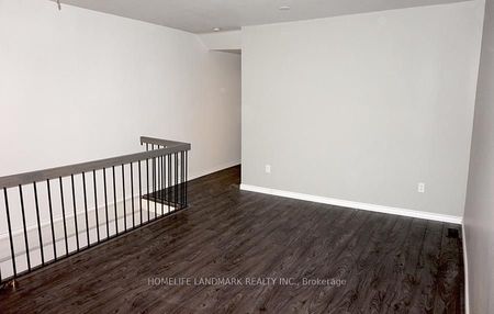 Semi-Detached Home For Lease | E8128506 - Photo 2