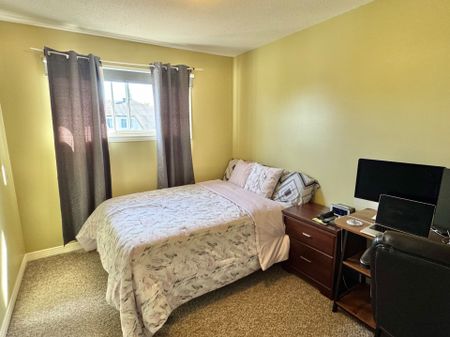 For Lease - 38 Bridgestone Drive, Kanata, Ontario - Photo 4