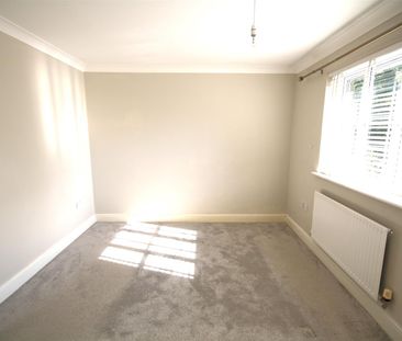 Canterbury Canterbury CharthamUpdown Way, CT4 7TP, Chartham - Photo 3