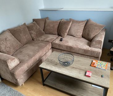 4 bedroom house share to rent - Photo 1