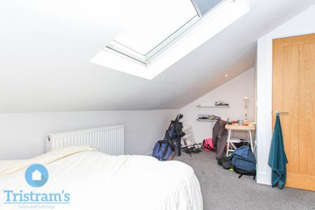 2 bed Apartment for Rent - Photo 4