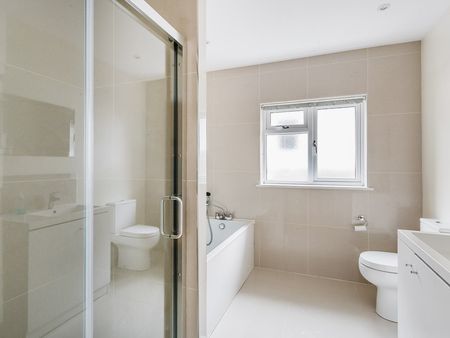 Ref: GF - Ridgegate Close - Photo 4