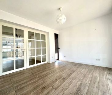 Casa individuală parțial mobilat cu suprafață de 119mp , - Photo 1