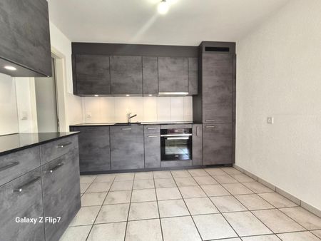 4.5 Zimmer, 110 m², 1. Stock - Photo 2