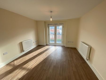 2 bedroom flat to rent - Photo 5