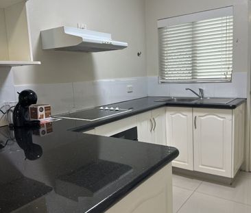 2 Bedroom 1 Bathroom : Furnished Unit : Close to Beach - Photo 5