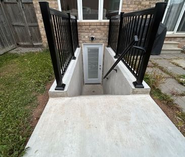 For Lease - 23 Bleasdale Avenue, Brampton, Ontario - Photo 2