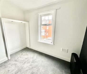 2 bedroom property to rent - Photo 5