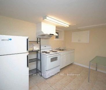 For Lease - 16 Landseer Road, Toronto, Ontario - Photo 4